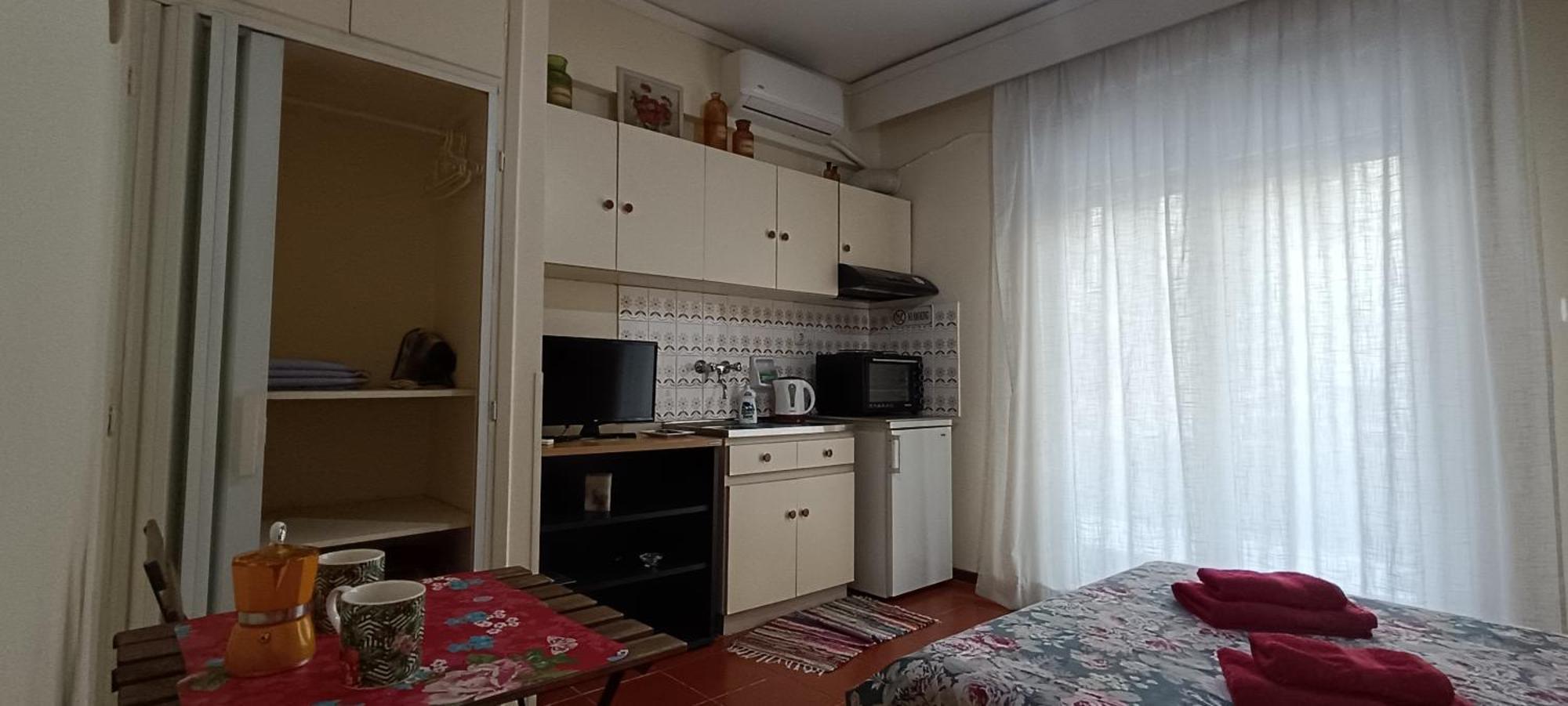 Floral Tribute Apartment Kavala